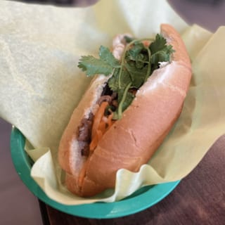 2S. Grilled Beef Sandwich